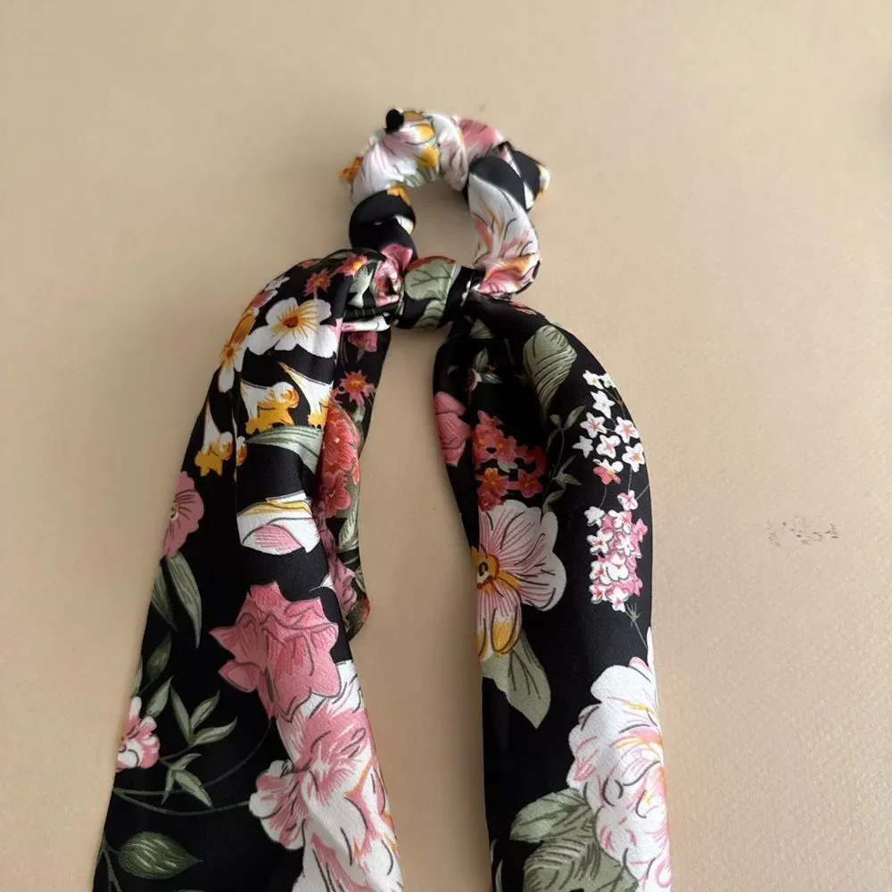 Floral Black Hair Scrunchie K87